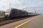 MRCE/DB Cargo POlska 189 803 hauls an emptyy container train through Rzepin.