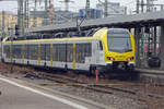 Go-Ahead ET5-13 quits Stuttgart Hbf on 3 January 2020.