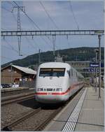 The ICE 10376 on the way to Hamburg in Sissach.