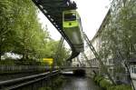 The Wuppertal Suspension Railway at Alsenstraße. Date: 18. May 2007.