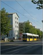 A Berliner Tram near The Wall. 
17.09.2012