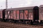This typ of closed freightcar was very common in western ...