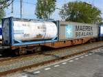 Goods wagons CFR Containerwagon typ Sgns number 33 53 4457 626-8 Rotterdam centraal station, Netherlands 22-09-2010.