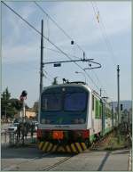 Groppo FMN The FMN ('LeNORD') cA750-22FM with a local train in Como to Milano. 
23.03.2011