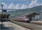 A FS Trenitalia on the way from Geneve to Milano runs non stop trough Vevey.