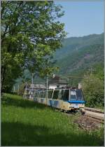 A SSIF ABe 12/16 (ABe/P/Be/Be) Treno Panoramico in Gagnone-Orcesco.
13.05.2015