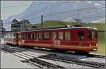jb-jungfraubahn JB BDeh 2/4 208 is arriving at Kleine Scheidegg on August 6th, 2007.