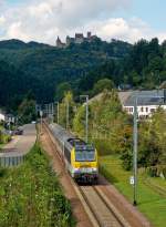 . 3015 is hauling the IR 115 Liers - Luxembourg City through Michelau on September 20th, 2014.