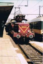 The beautiful CFL 3603 in Luxembourg City Station.
Mai 1985
(Analog Photo)