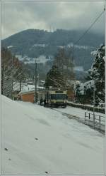 mvr-cev The CEV GTW to Vevey stops on the Station 'Ch�teau de Blonay'. 
02.12.2010