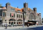 The main ...  Hans van der Sluis 21.10.2011