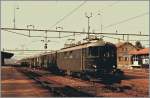 re-410-re-4-4-i Re 4/4 I in Grenchen Nord.
(summer 1984/scanned picture)
