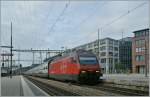 Re 460 SBB Re 460 060-7 with an IC in Olten. 
25.06.2011 