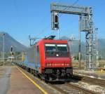 Re 484 The SBB Re 484 015 is arriving with his CIS EC in the Border Station Domodossola.
10.09.2007