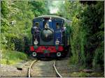 scm-stoomcentrum-maldegem The steam engine N� 5 La Meuse 0-6-0 T B�bert 'Enkhuizen' is heading a heritage train in Eeklo on May 1st, 2009.