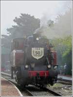 scm-stoomcentrum-maldegem The steam engine TKh 5387 is running throught the station of Maldegem on May 1st, 2009.