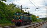 Diesel loc 643-014 is running through Maribor-Tabor on the way to Maribor station. /27.5.2013