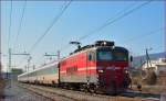 Electric loc 342-023 is hauling EC158 'Croatia' through Maribor-Tabor on the way to Vienna. /24.2.2014