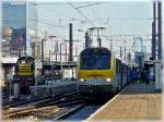 Serie 13 HLE 1341 is heading the IC A Eupen - Oostende in Bruxelles Midi on February 14th, 2009.