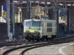 Serie 15 1501 is running alone through the station Li�ge Guillemins on March 30th, 2009. 