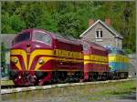 Serie 1600 Two Nohabs (1604, 1603) and 5529 pictured at the station of Spontin (B) on May 16th, 2009.