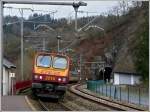 A Z 2000 double unit is leaving the station of ...
