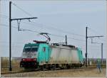 The TRAXX 2804 is ...  De Rond Hans und Jeanny 18.04.2012