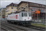 The SBB Re 4/4 II  Erstfeld  (Re 420268-5) in Vevey.
