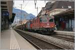 SBB Re 420 285-9 an other one with a Cargo Train in Montreux.
