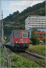 SBB Re 421 388-0 with an EC from Mnchen to Zrich is approaching Bregenz. 
20.09.2011
