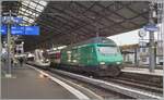 The SBB Re 460 007  Vaudoise assurances  wiht his IR 90 and a TGV Lyria to Paris in Lausanne. 

30.12.2020