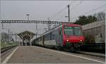 A SBB RABe 560  Kolibri  by his stop in Chavornay.
19.11.2012