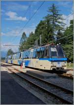 SSIF  Treno Panoramico  on the way to Locarno in Santa Maria Maggiore.
05.08.2014