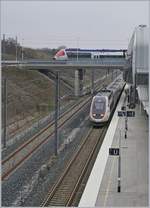 The TGV LYRIA 9203 from Paris to Zürich is leaving from the Belfort-Montbéliard TGV Station.