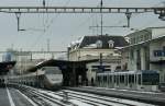TGV to Paris meets Mtro (TSOL) in Renens VD.