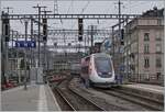 The TGV Lyria 9768 from Lausanne to Paris wiht the  Rame  4717 is leaving the Geneva Station.

04.03.2024 