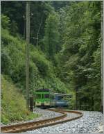 tpc--asd-aigle-le-sepey-les-diablerets ASD local train in the wood between Les Planches and Exergillod.
05.08.2011 
