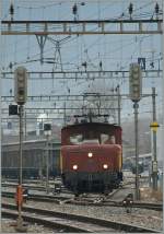 Traktor A SBB Te 329 in Sion. 
14.02.2011