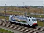 The TRAXX E 186 ...  De Rond Hans und Jeanny 13.03.2011