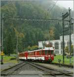 zb-zentralbahn-brunig The zb / LSE IR 3662 in the Obermatt Station. 
18.10.2010