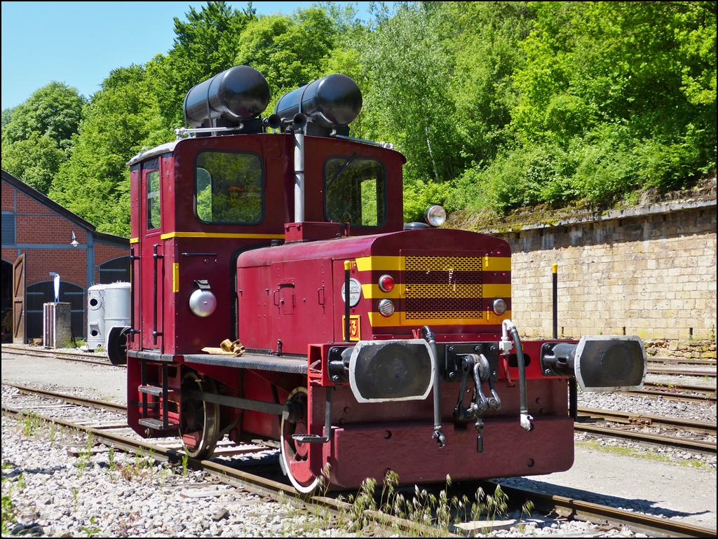 . The Deutz shunter engine N° 33 of the heritage railway Train 1900 photographed in Fond de Gras on June 2nd, 2013.