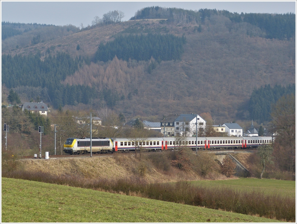 . The IR 116 Luxembourg City - Liers photographed in Lellingen on April 4th, 2013.