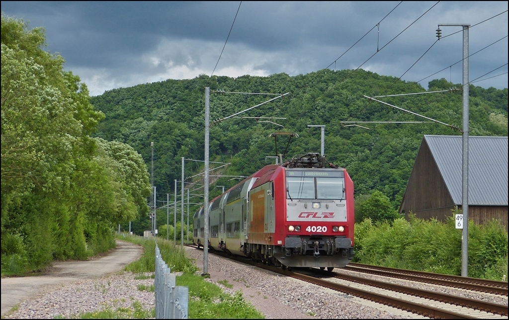 . The IR 3739 Troisvierges - Luxembourg City photographed in Erpeldange/Ettelbrck on June 15th, 2013.