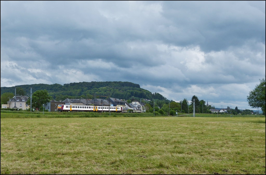 . Z 2000 unit is running between Mersch and Rollingen on June 15th, 2013.