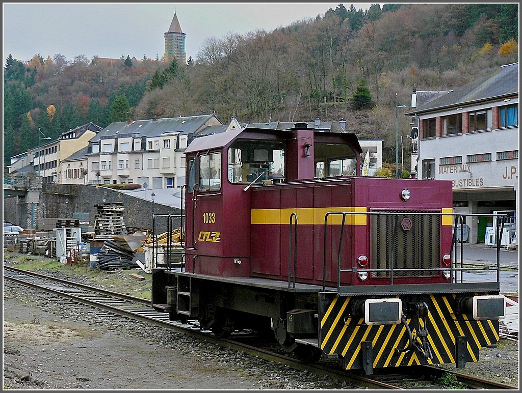 1033 pictured at Clervaux on November 7th, 2009.