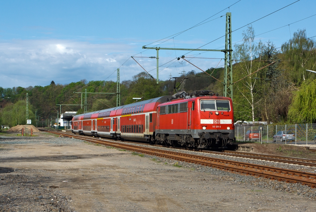 111 011-3 with the RE 9 (Rhein-Sieg-Express) Aachen-Cologne-Siegen, here at 30.04.2012 in Mudersbach/Sieg.