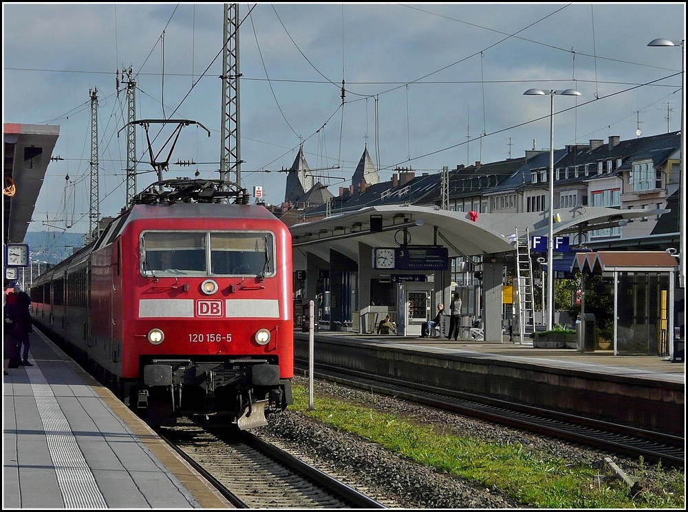 120 156-5 photographed at Koblenz on September 10th, 2010.