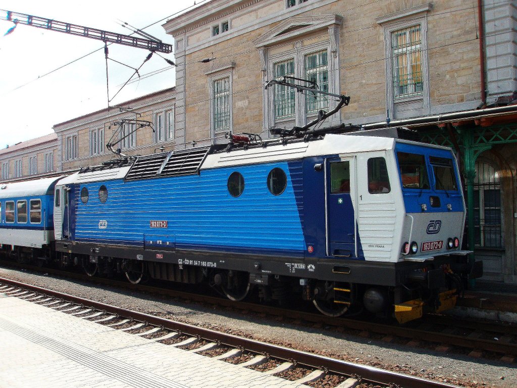 163 073 at the raiway station Decin in 12. 5. 2012.