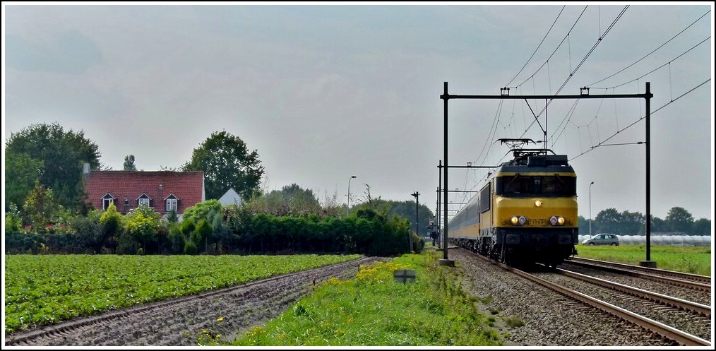 1768 photographed between Hoeven and Etten-Leur on September 2nd, 2011.