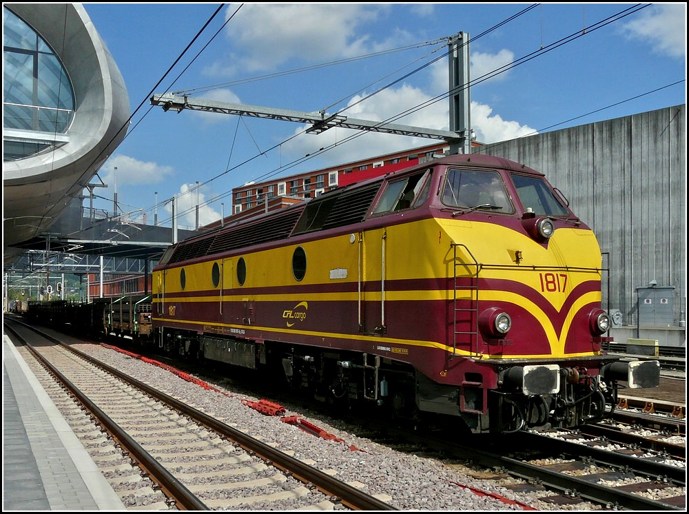 1817 is hauling a freight train through the new station Belval Université on August 6th, 2010.